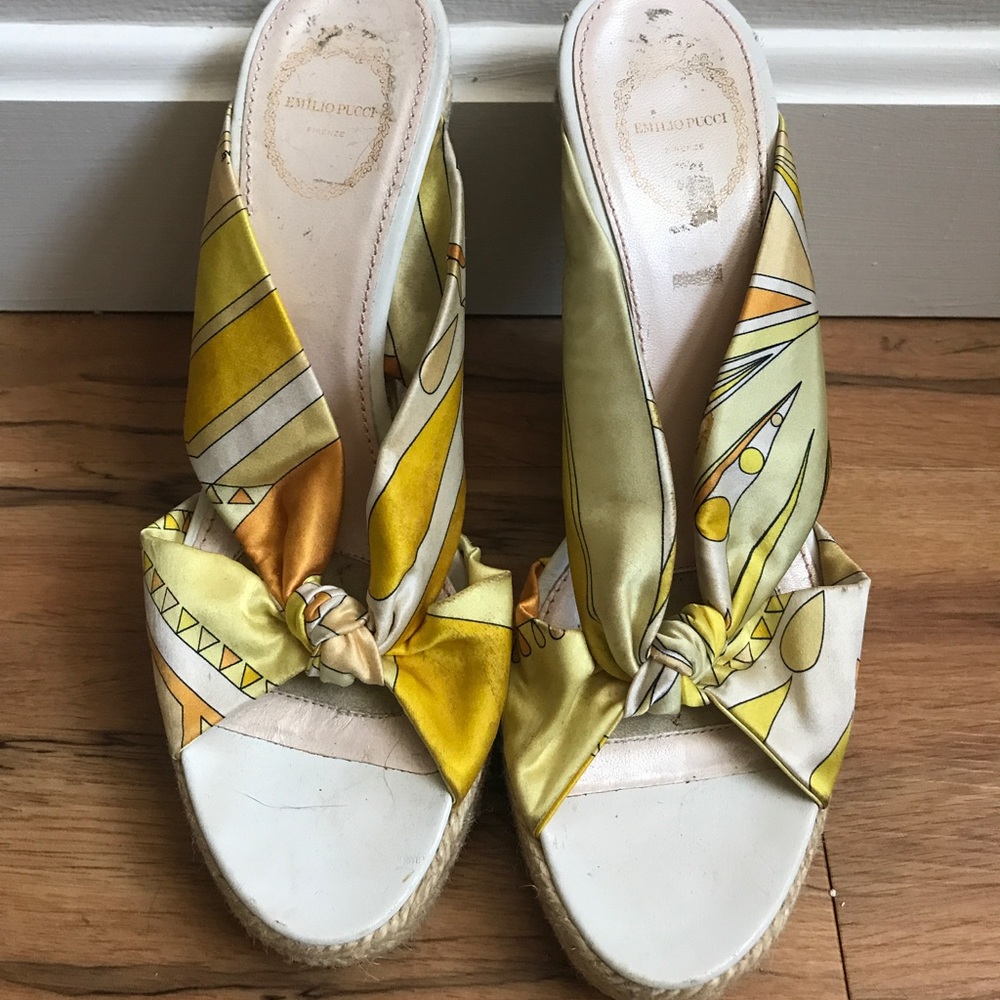 VINTAGE EMILIO PUCCI WEDGES