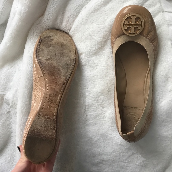 Tory Butch Flats Nude - Picture 2 of 2
