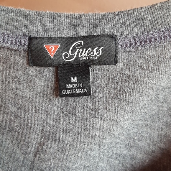 T-Shirt - Picture 3 of 3