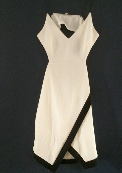 Charlotte Russe Bodycon Dress NWOT - Picture 1 of 5
