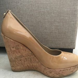 Stuart Weitzman Nude Wedges
