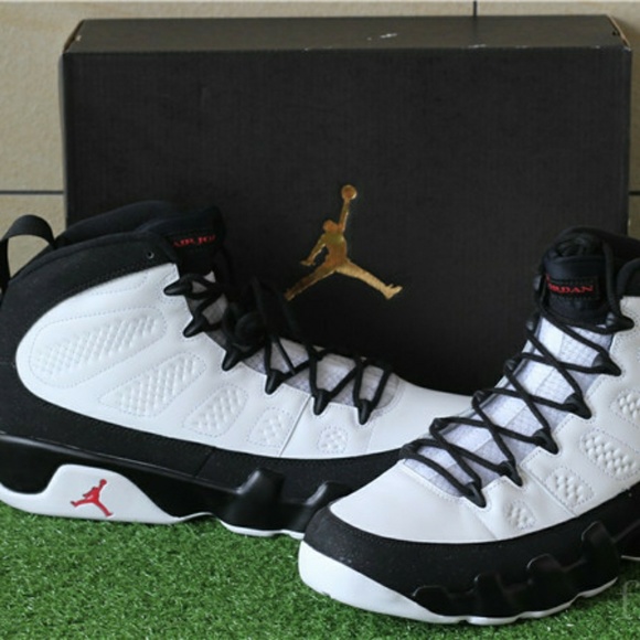 Jordans 9 - Picture 1 of 1
