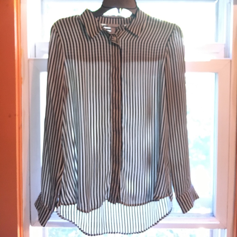 Chiffon H&M black and white striped button up