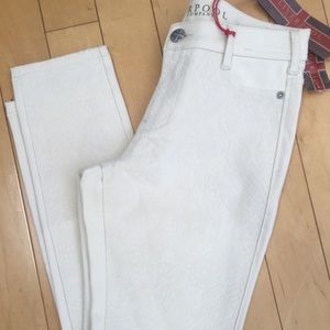 Liverpool Madonna legging