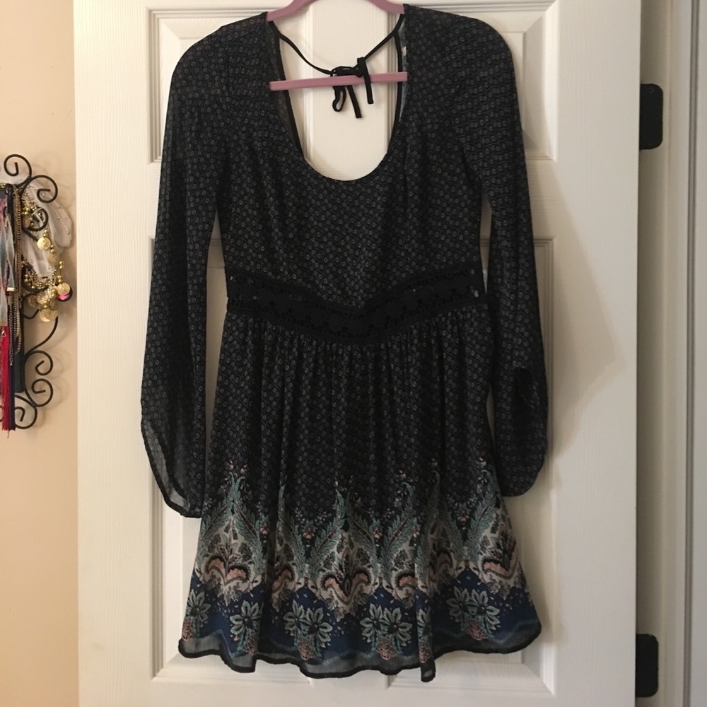 Hollister S dress