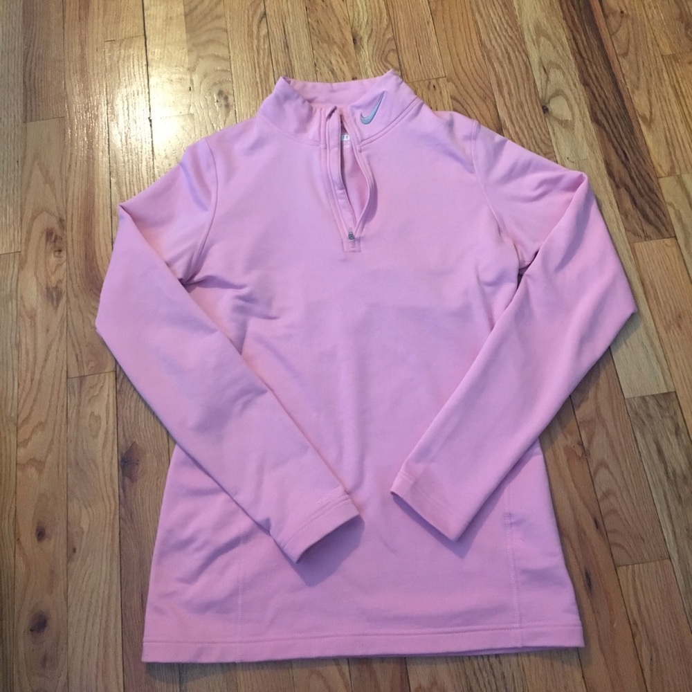 Nike fit long sleeve shirt