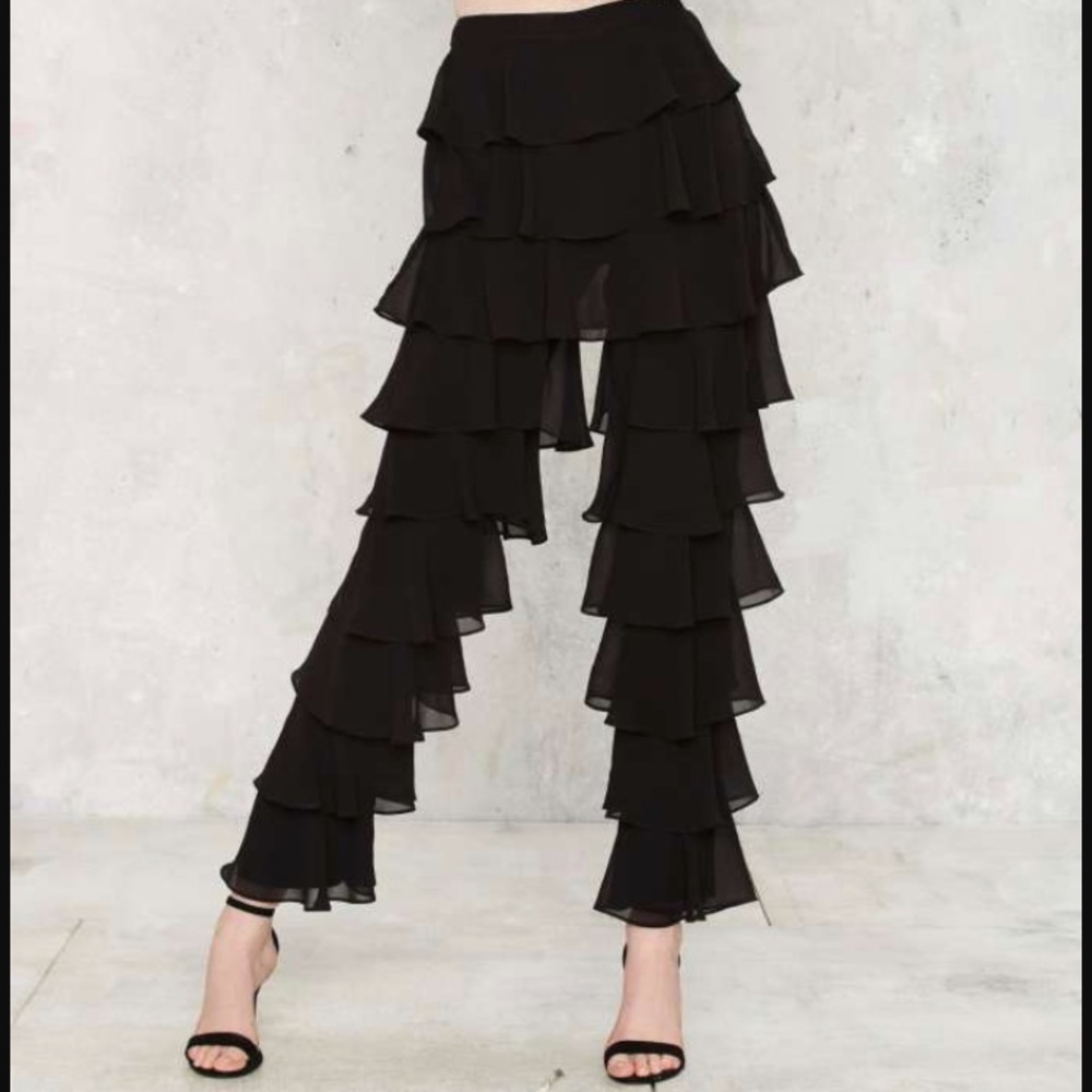 Lavish Alice Ruffled Round The Edges Tiered Pants