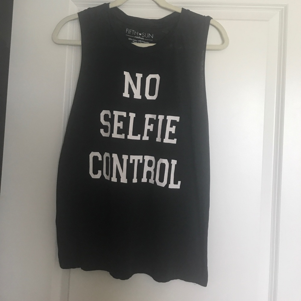 New Graphic muscle tank -no selfie control - black