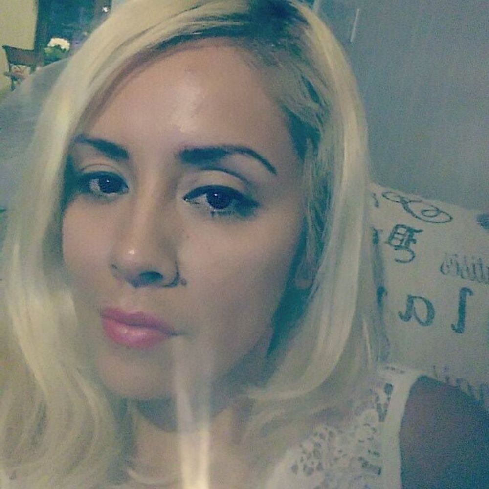 Meet your Posher, Malena