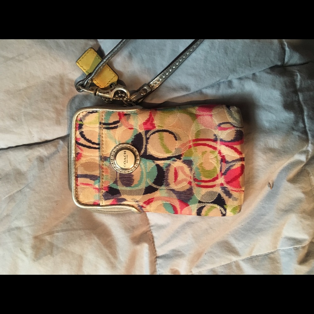 Wristlet