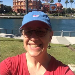 Meet your Posher, Peggy