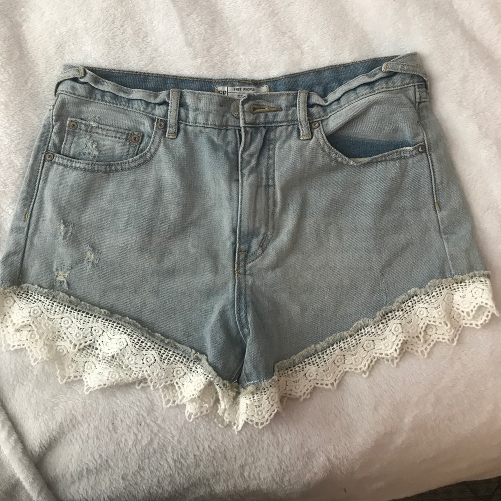 Free People Size 26 Lace Jean Shorts