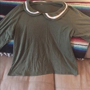 Peter Pan collar sweater