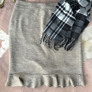 Ann Taylor Super Soft Peplum Pencil Skirt