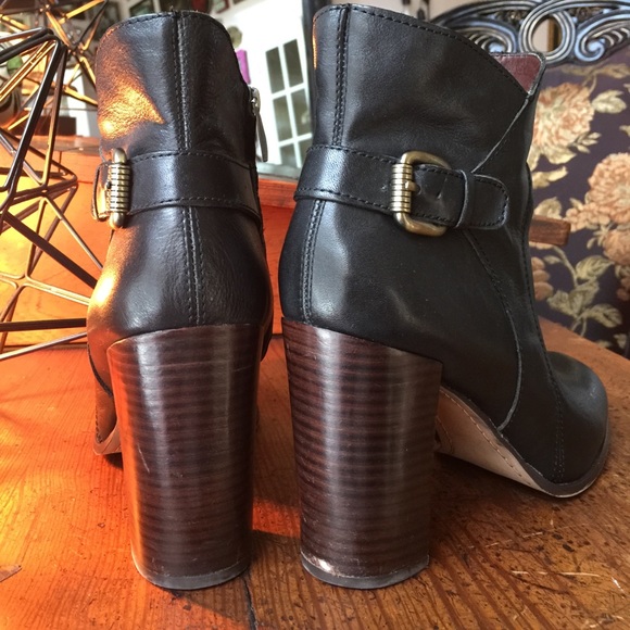 Sam Edelman heeled boots - Picture 3 of 7