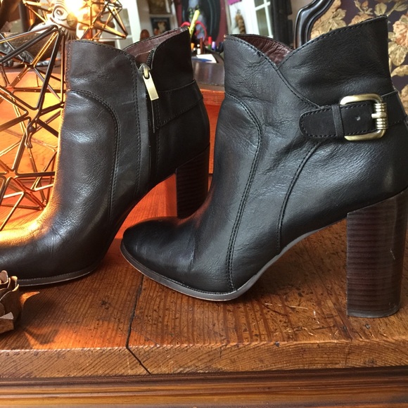 Sam Edelman heeled boots - Picture 7 of 7