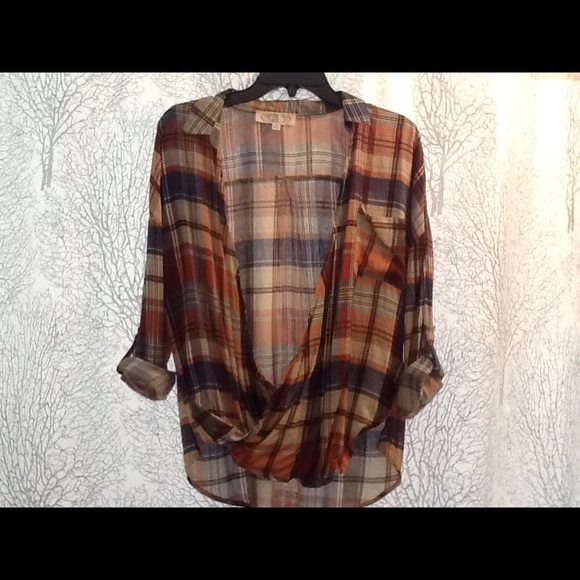 Pink Rose pull over - Picture 2 of 2