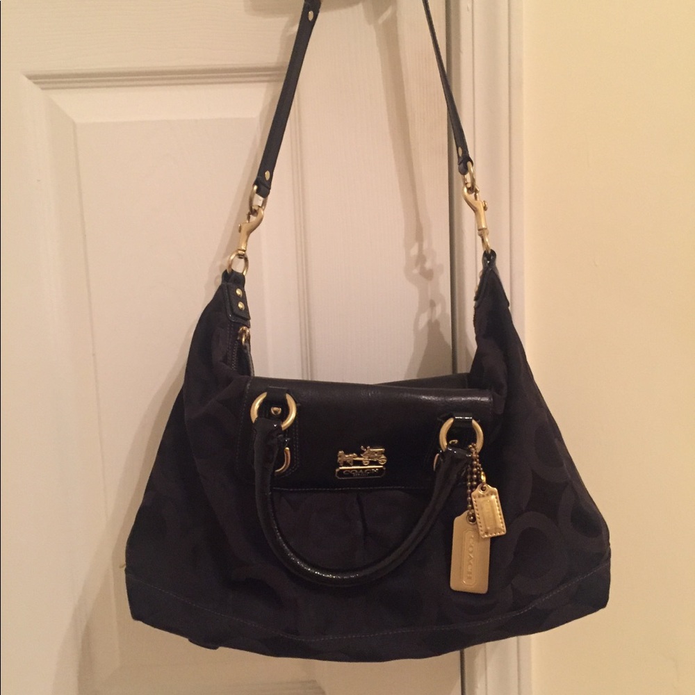 Coach Signature Purse