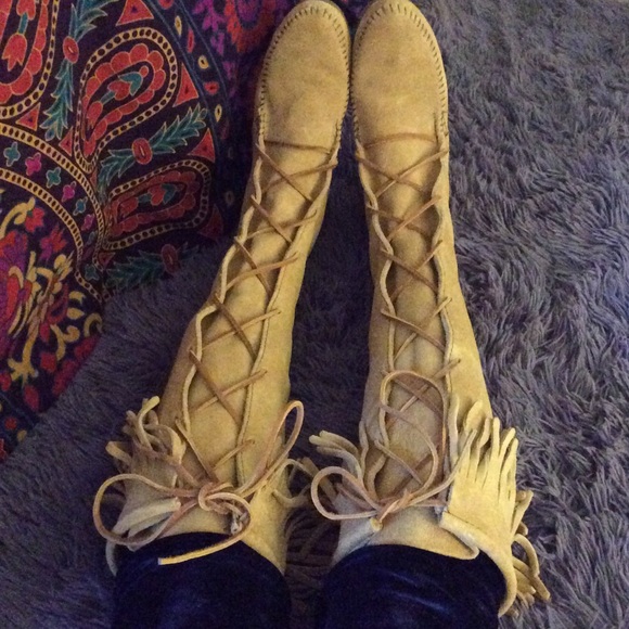 Minnetonka  knee high boots - Picture 2 of 7