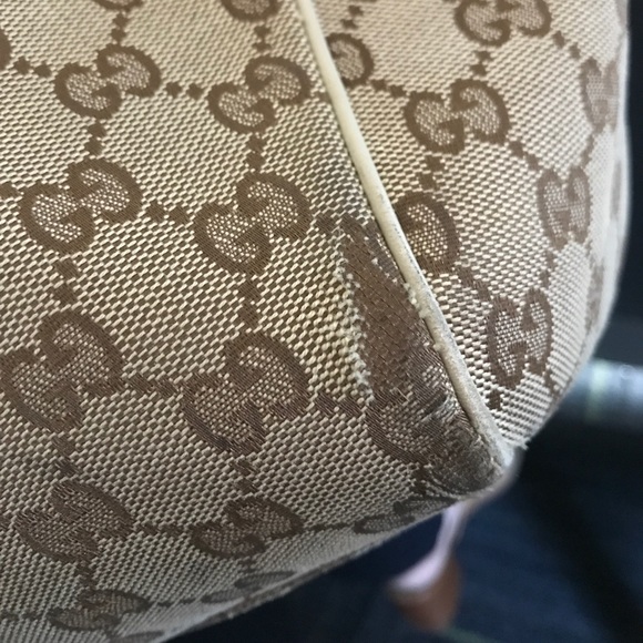 Large Gucci Canvas Bag - Picture 5 of 8