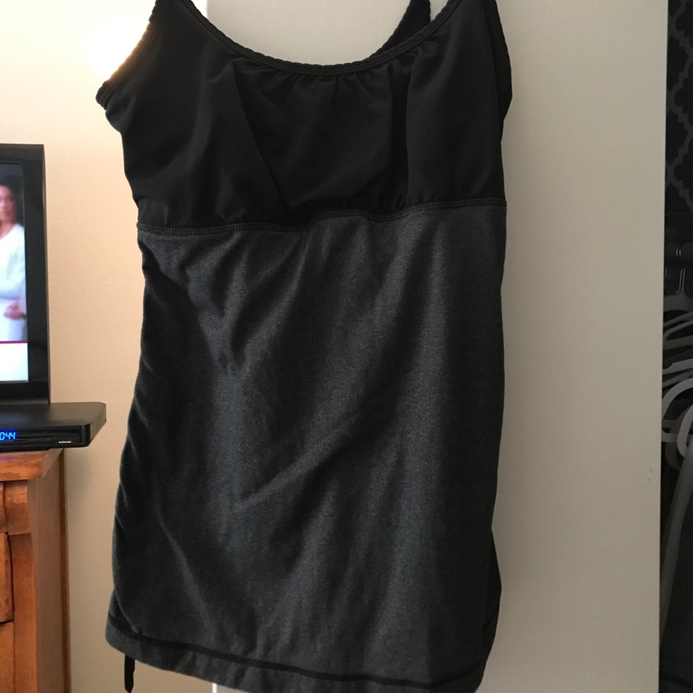 Lululemon tank. Size 6
