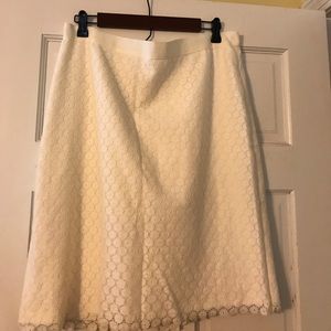 Ladies loft short skirt 👚