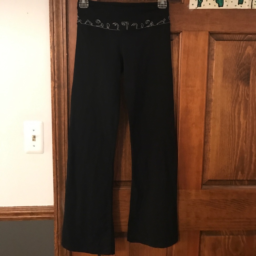 Lululemon Groove Leggings