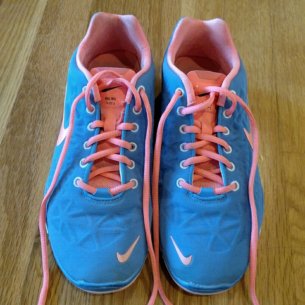 REDUCED Nike Free TR Fit 3