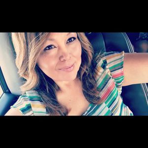 Meet your Posher, Dee