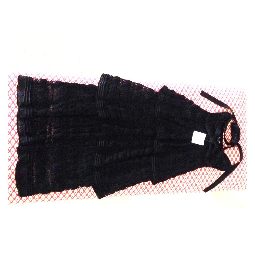 bebe Hltr dress