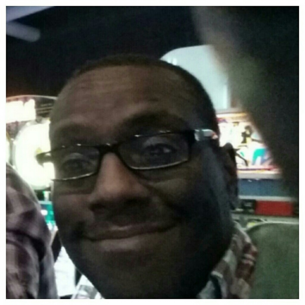 Meet your Posher, Corey