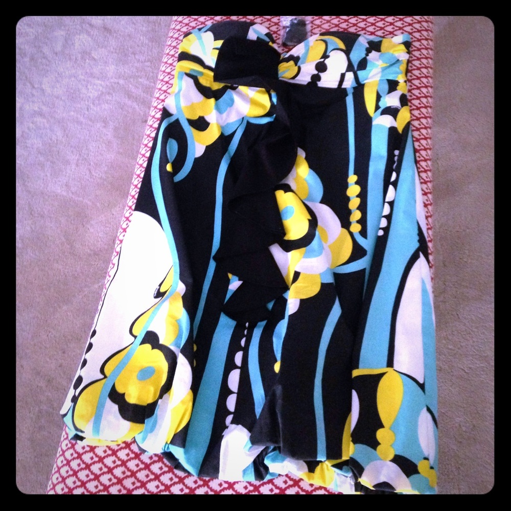 Strapless multicolored bebe dress