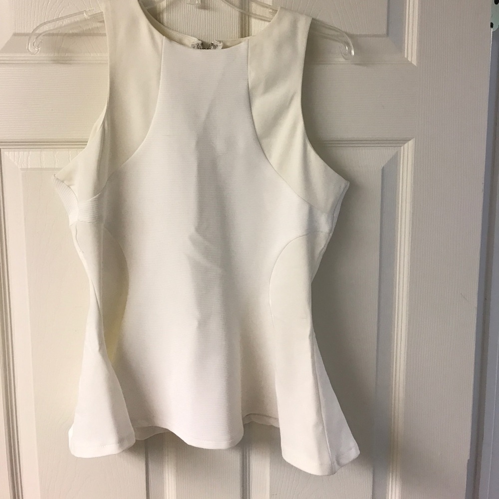 White razorback Peplum top