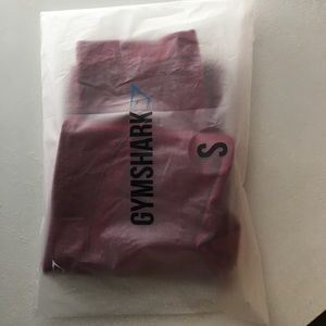 Gymshark seamless beet cropped leggings