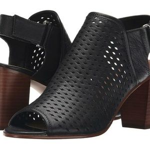 Steve Madden Nimbble - Black Leather