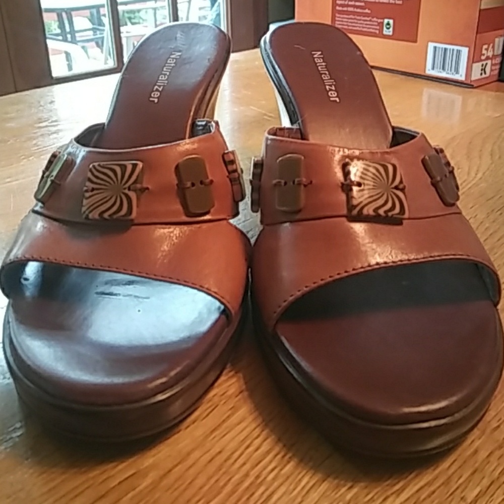 Naturalizer Wedges