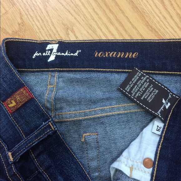 28 x 34.25" 7 for all Mankind Roxanne jeans - Picture 4 of 4