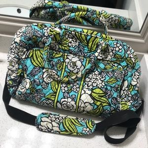 VERA BRADLEY DUFFEL