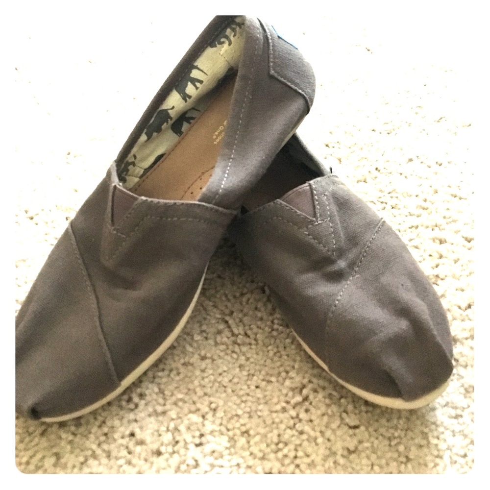 8.5 Gray Toms Espadrilles