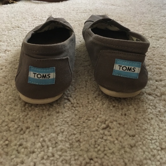 8.5 Gray Toms Espadrilles - Picture 2 of 4