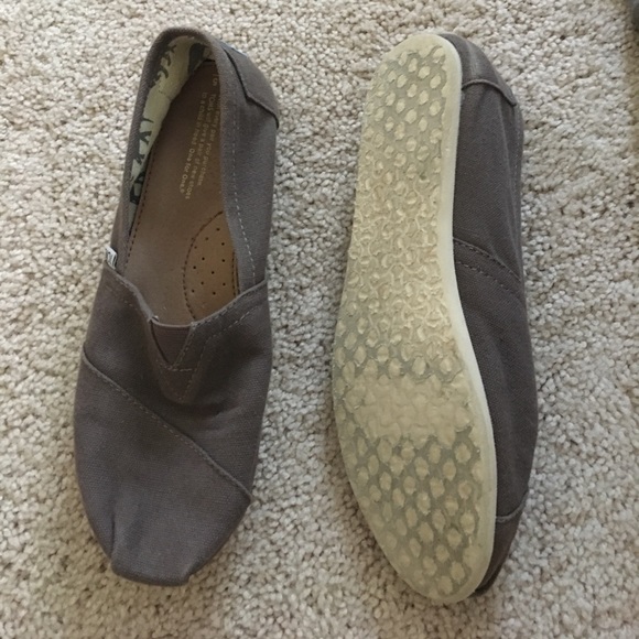 8.5 Gray Toms Espadrilles - Picture 4 of 4