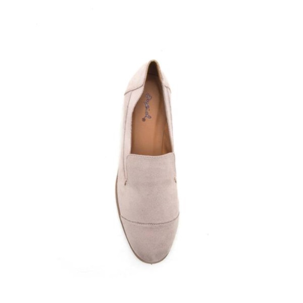 1 LEFT!!! NWT. Oatmeal stretch loafer - Picture 3 of 4