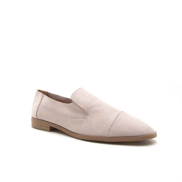 1 LEFT!!! NWT. Oatmeal stretch loafer - Picture 2 of 4