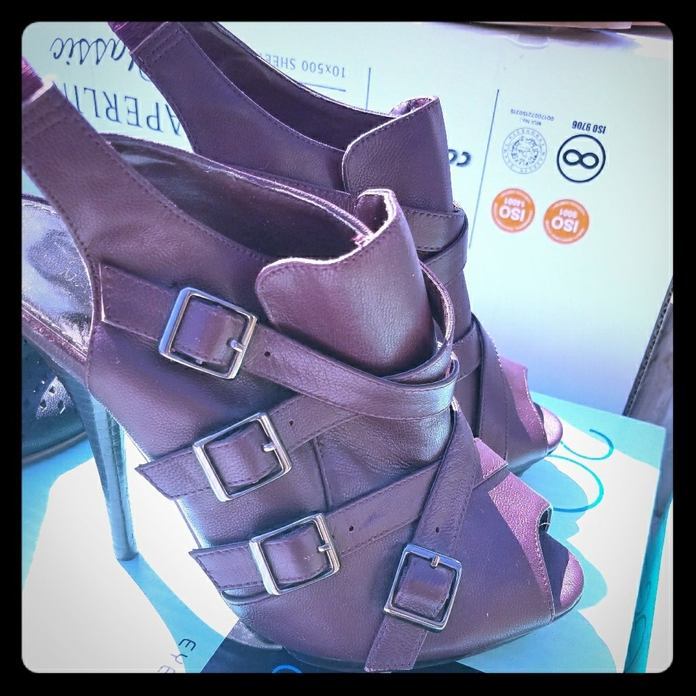 Slightly used Marco Santi heels