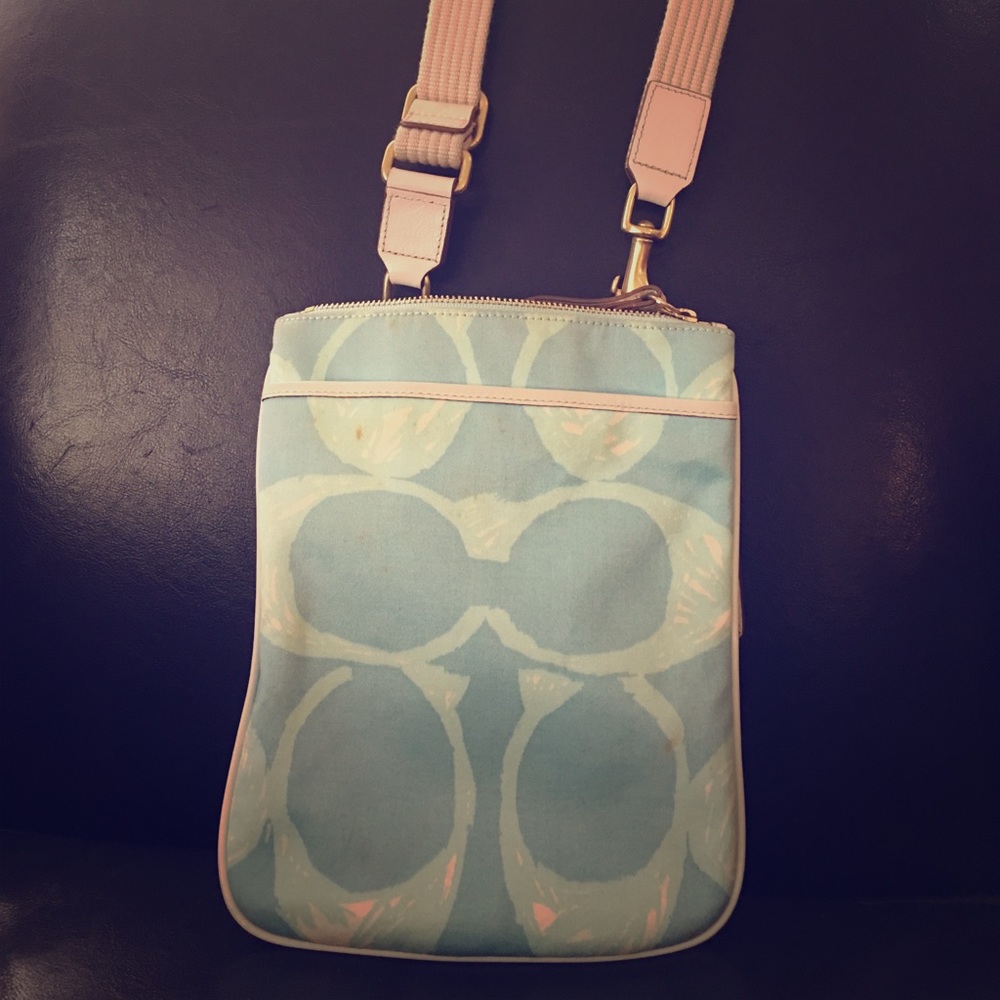 Coach Crossbody Adjustable - Picture 2 of 7