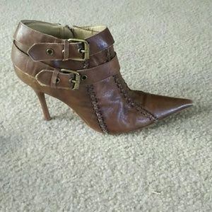 Carlos santana brown ankle boots size 9