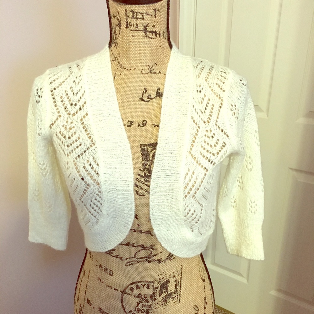 Ellie crop sweater