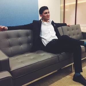 Meet your Posher, Daniel