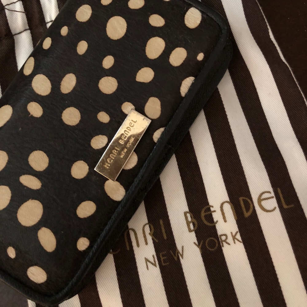 🖤 Henri Bendel Phone Wallet🖤