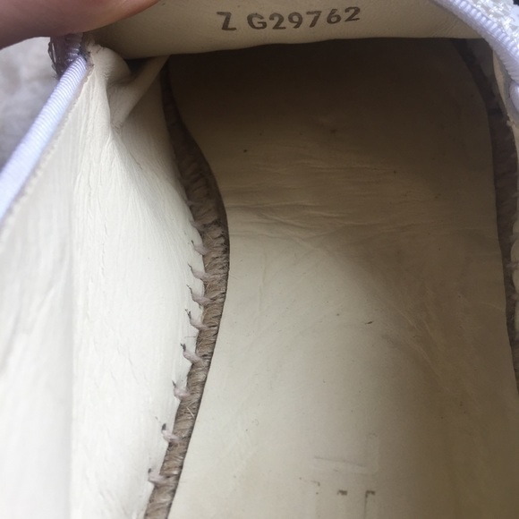 ❌SOLD❌ Chanel Sequin & Patent Leather Espadrilles - Picture 5 of 8